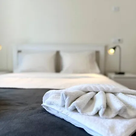 Sunrise • Vista Mar • 3 Quartos • Surf •