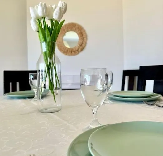 Sunrise • Vista Mar • 3 Quartos • Surf • Peniche