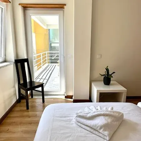 Sunrise Vista Mar & Surf Apartment