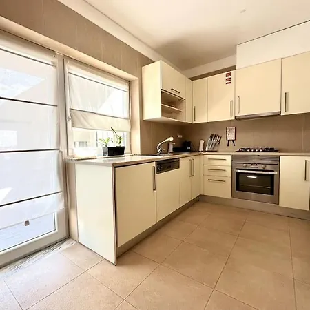 Sunrise Vista Mar & Surf Apartment Peniche