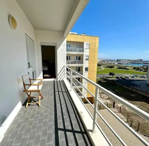 Appartement Sunrise • Vista Mar • 3 Quartos • Surf • *